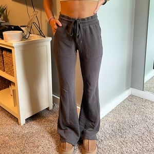 COPY - Aerie flare sweatpants